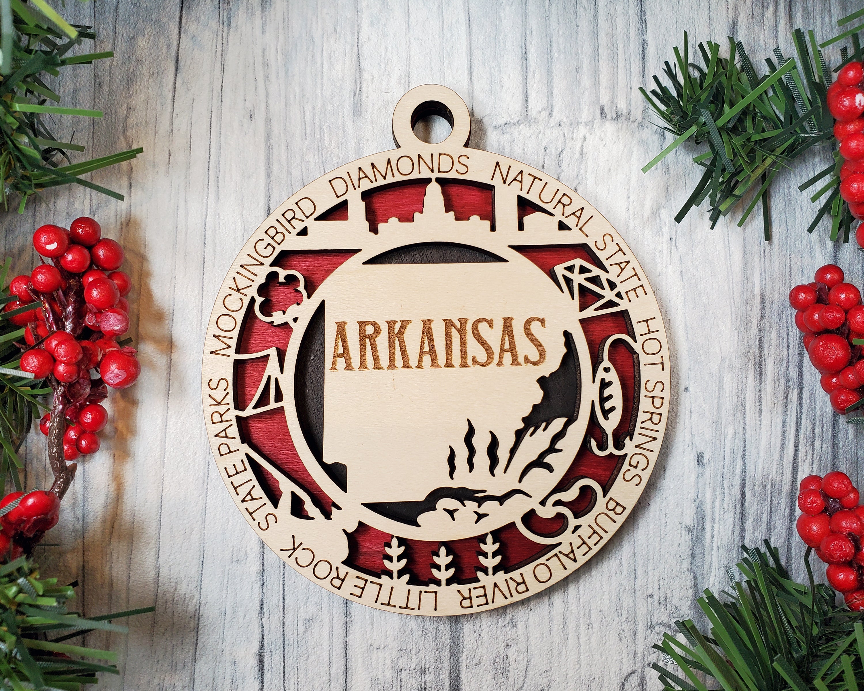 USA 3D State Shape Ornaments - Handcrafted American Made Home Decor Gifts, Unique Travel Souvenirs, State Pride Decor, Gift for Travelers
