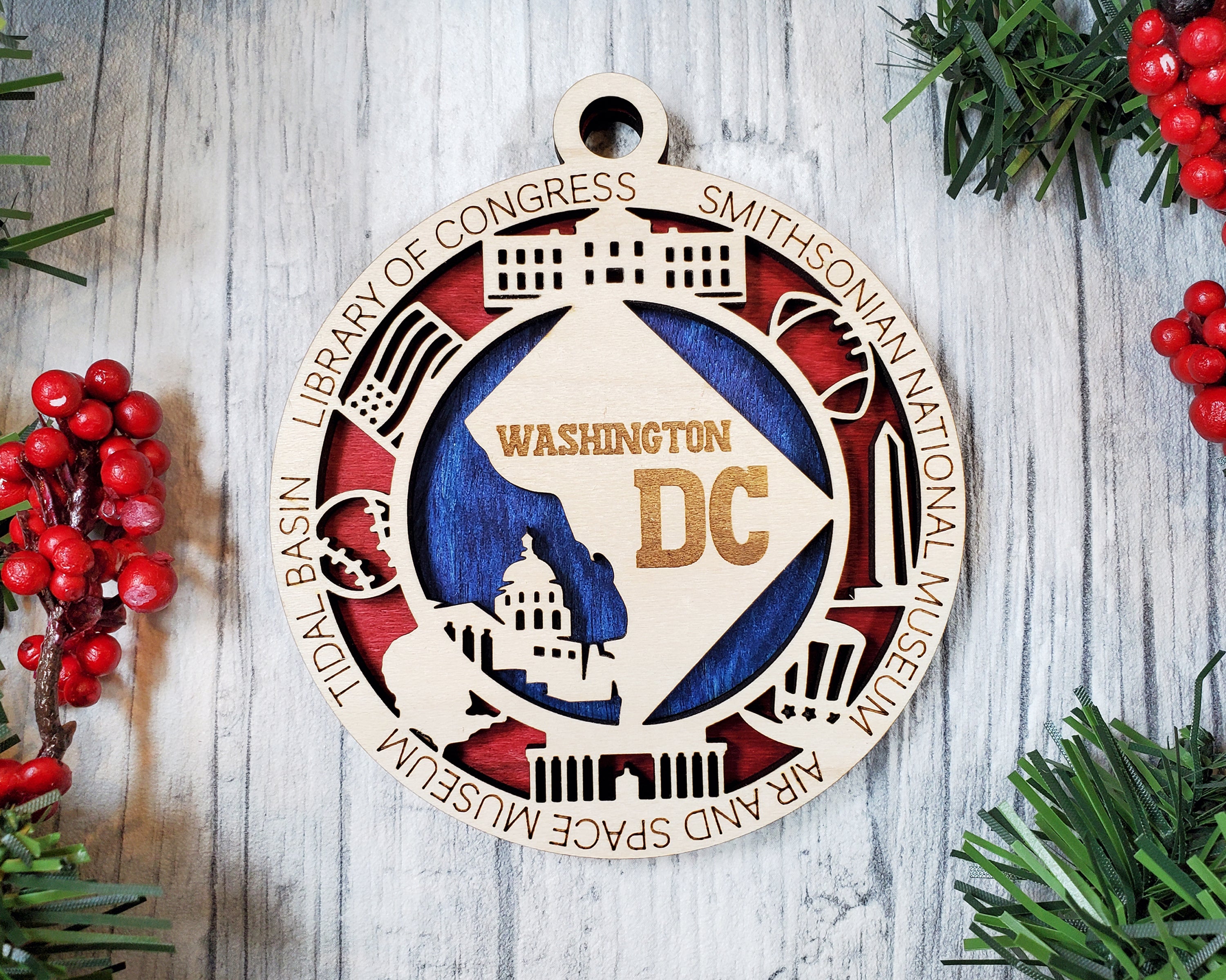 USA 3D State Shape Ornaments - Handcrafted American Made Home Decor Gifts, Unique Travel Souvenirs, State Pride Decor, Gift for Travelers