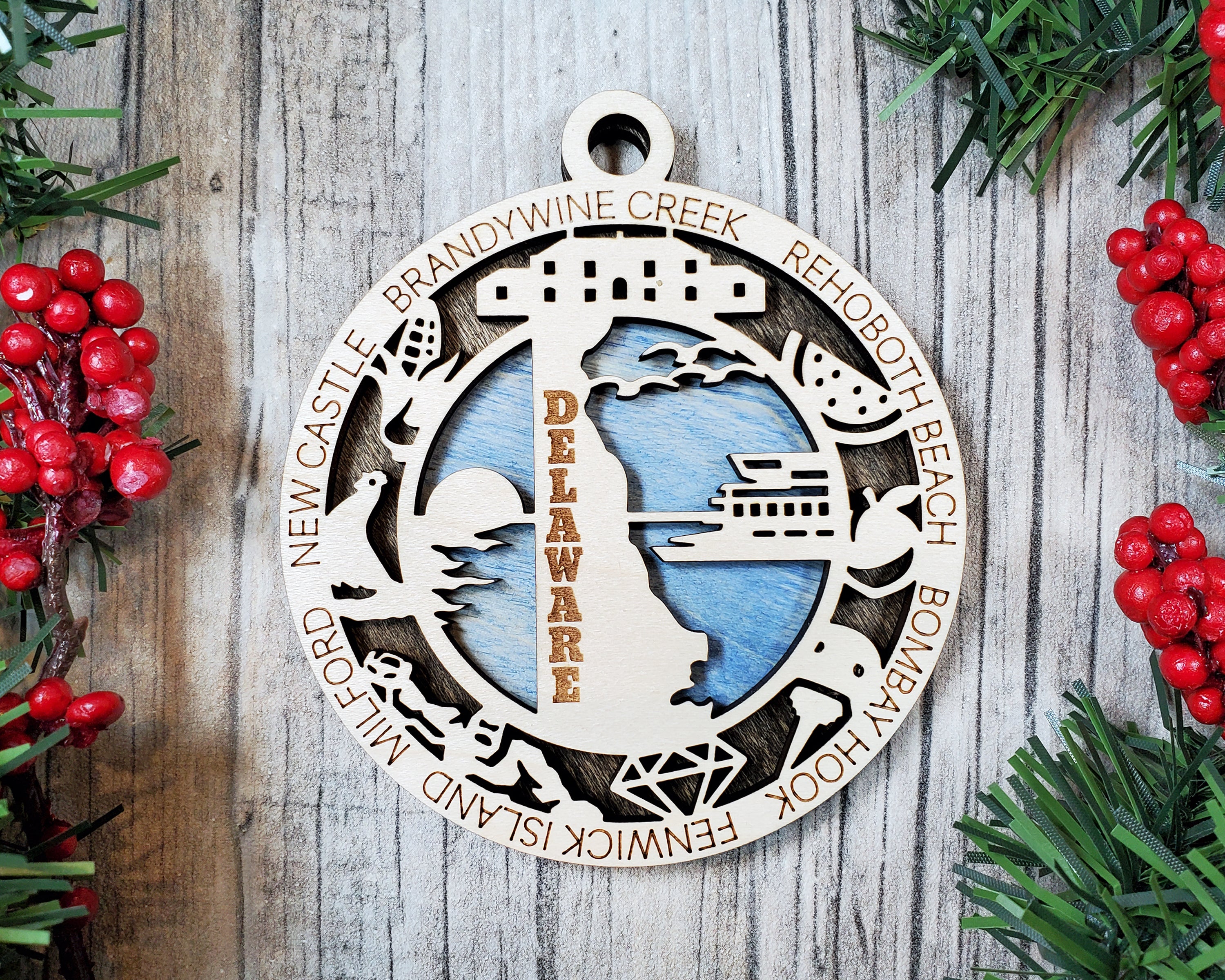USA 3D State Shape Ornaments - Handcrafted American Made Home Decor Gifts, Unique Travel Souvenirs, State Pride Decor, Gift for Travelers