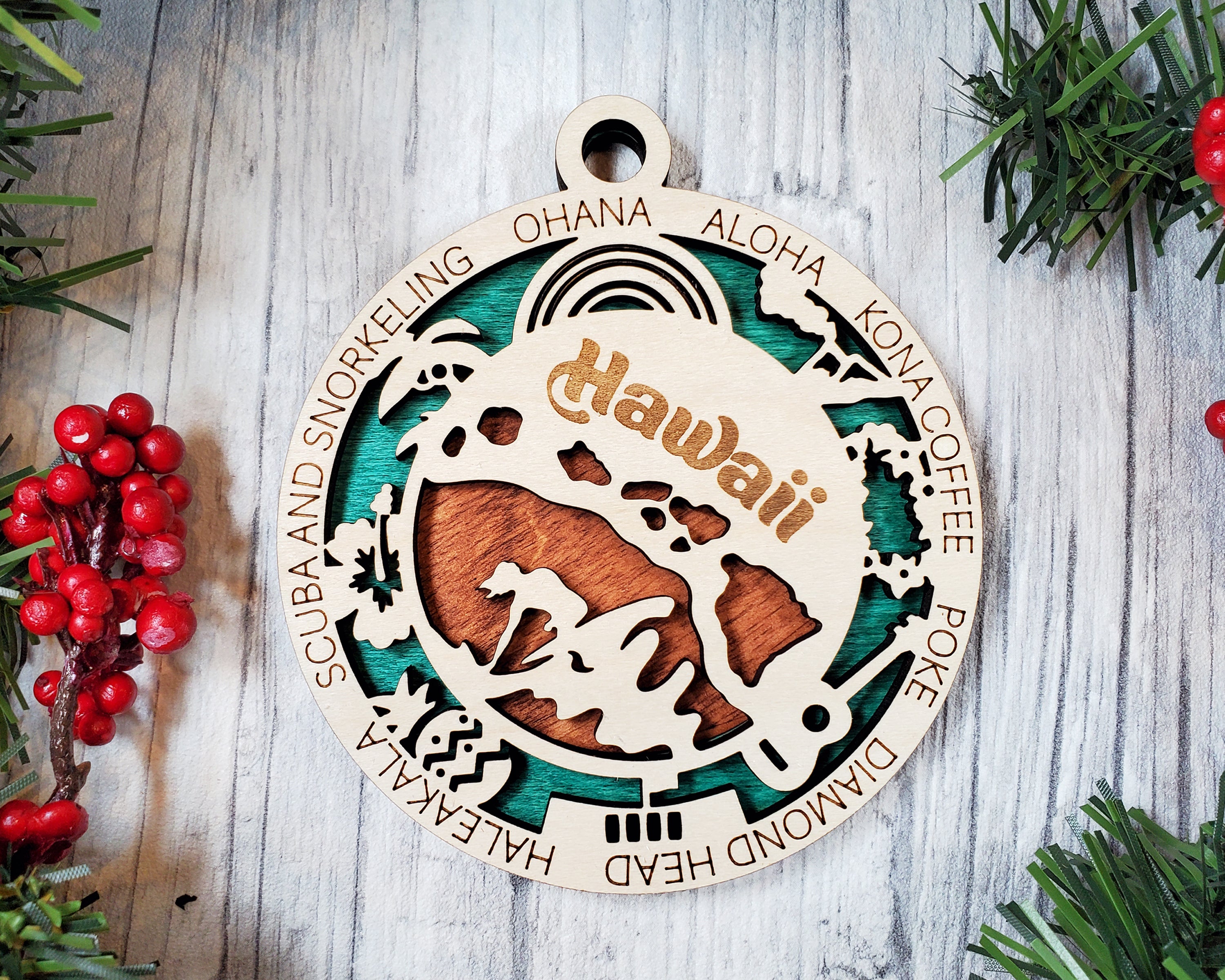 USA 3D State Shape Ornaments - Handcrafted American Made Home Decor Gifts, Unique Travel Souvenirs, State Pride Decor, Gift for Travelers