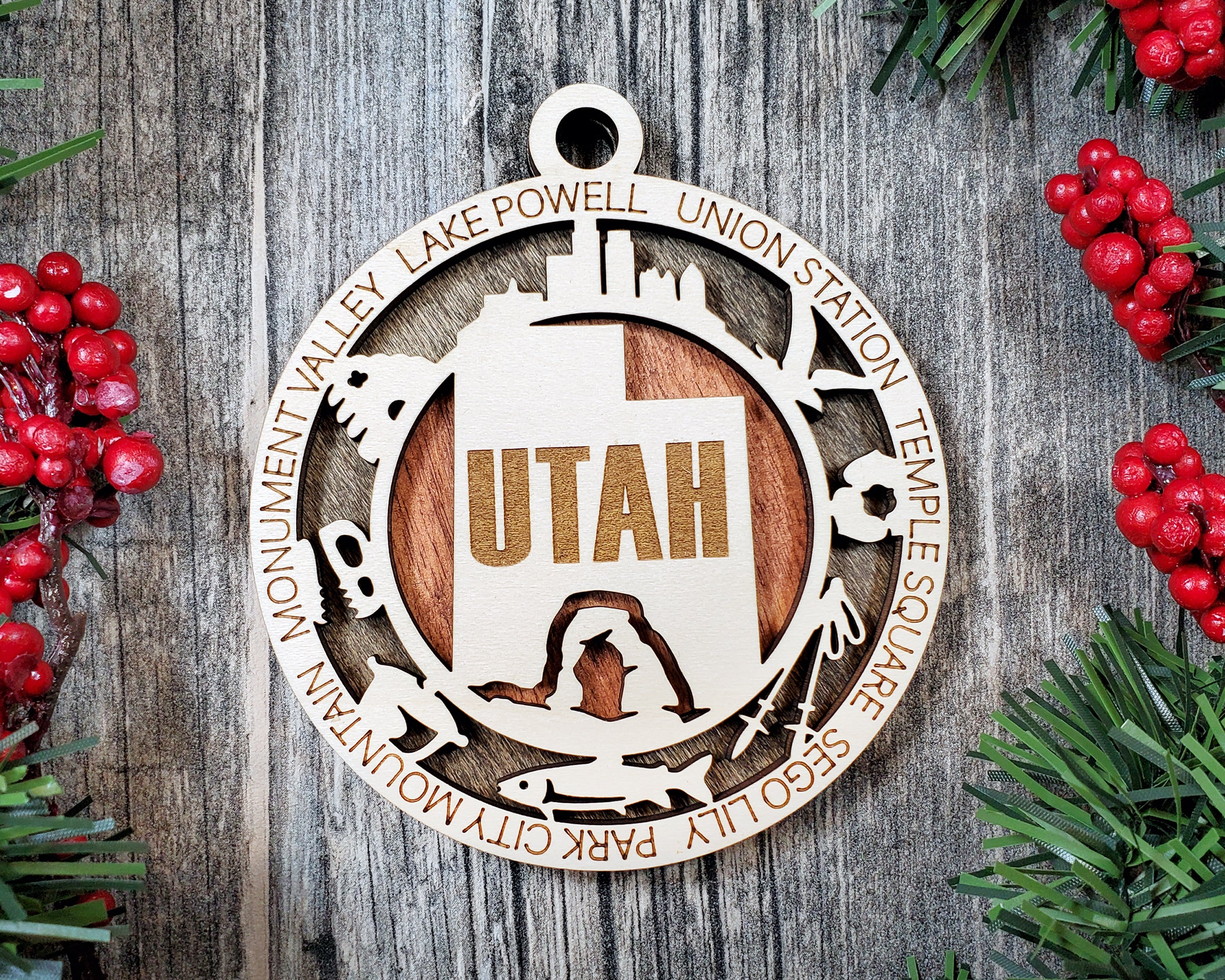 USA 3D State Shape Ornaments - Handcrafted American Made Home Decor Gifts, Unique Travel Souvenirs, State Pride Decor, Gift for Travelers