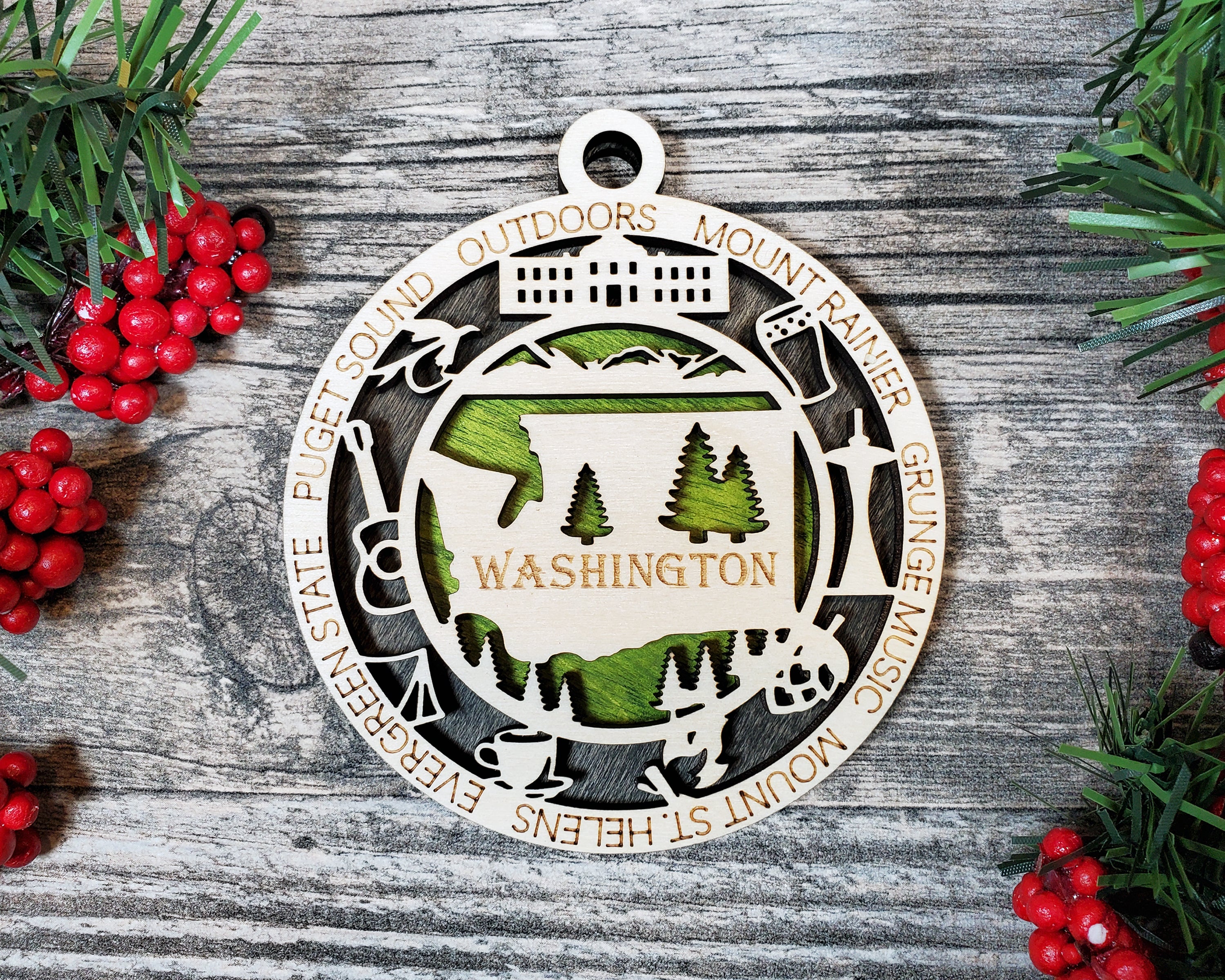 USA 3D State Shape Ornaments - Handcrafted American Made Home Decor Gifts, Unique Travel Souvenirs, State Pride Decor, Gift for Travelers