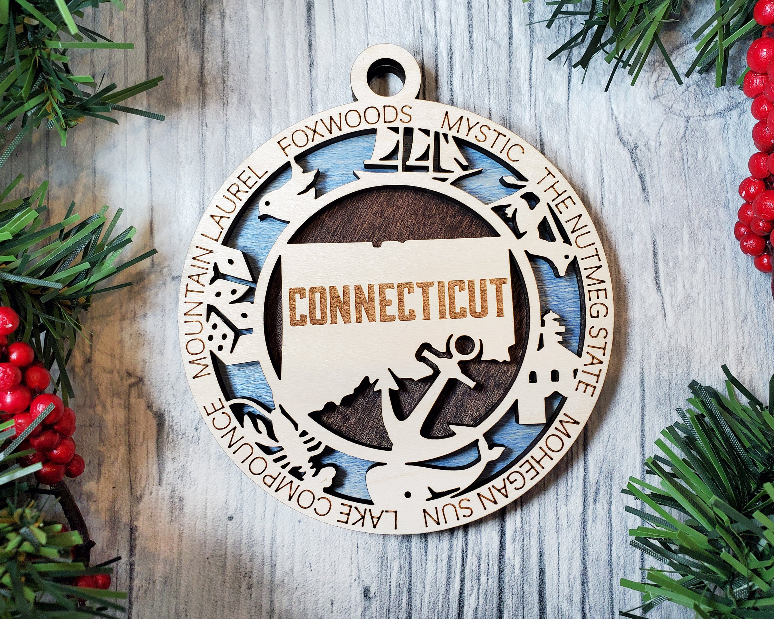 USA 3D State Shape Ornaments - Handcrafted American Made Home Decor Gifts, Unique Travel Souvenirs, State Pride Decor, Gift for Travelers
