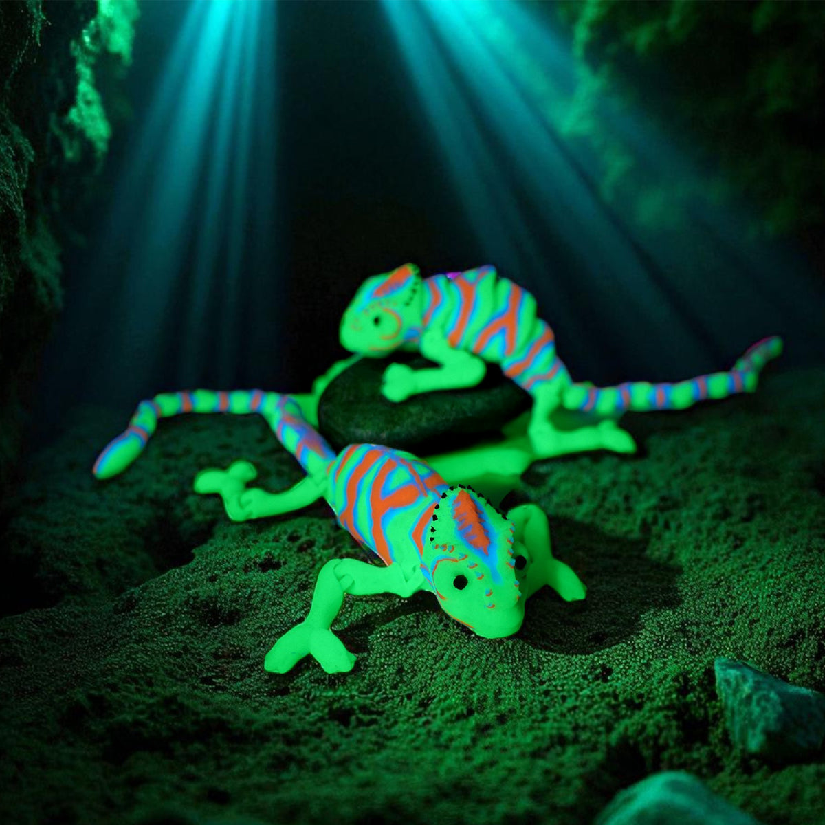 Articulated Glow in the Dark Chameleon